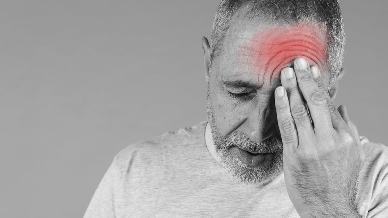 بهترین مُسکن برای میگرن (راهنمای کاربردی و ایمن)